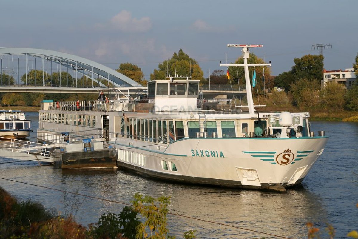 Phoenix Reisen Flusskreuzfahrtschiff MS Saxonia: Flusskreuzfahrten zwischen Elbe, Moldau, Oder und Ostsee