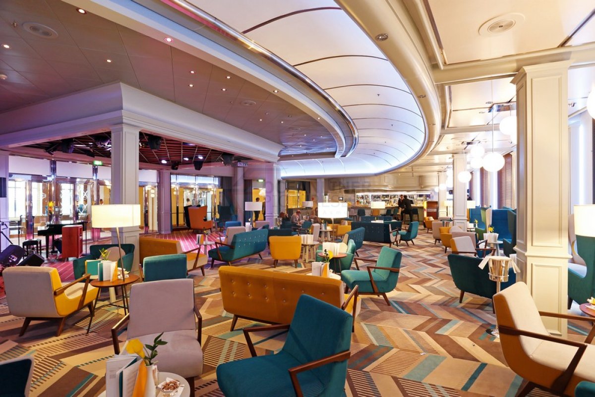 Schiffsportrait MS Europa, die schönste Yacht der Welt nach dem Werftaufenthalt