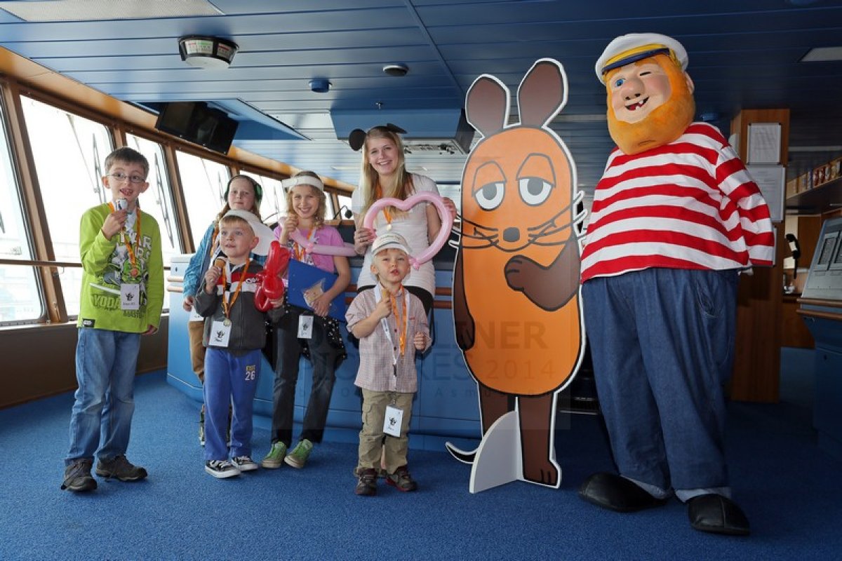 Die Maus ist los beim Türöffner-Tag vom WDR und der Color Line in Kiel
