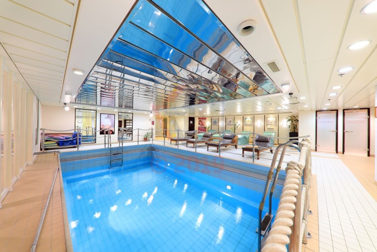 Schiffsportrait der Astor von TransOcean Kreuzfahrten