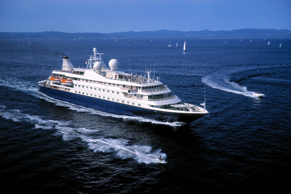 Sea Dream I und Sea Dream II vom SeaDream Yacht Club glänzen im Berlitz Kreuzfahrtguide 2014 Sea Dream I und Sea Dream II vom SeaDream Yacht Club glänzen im Berlitz Kreuzfahrtguide 2014