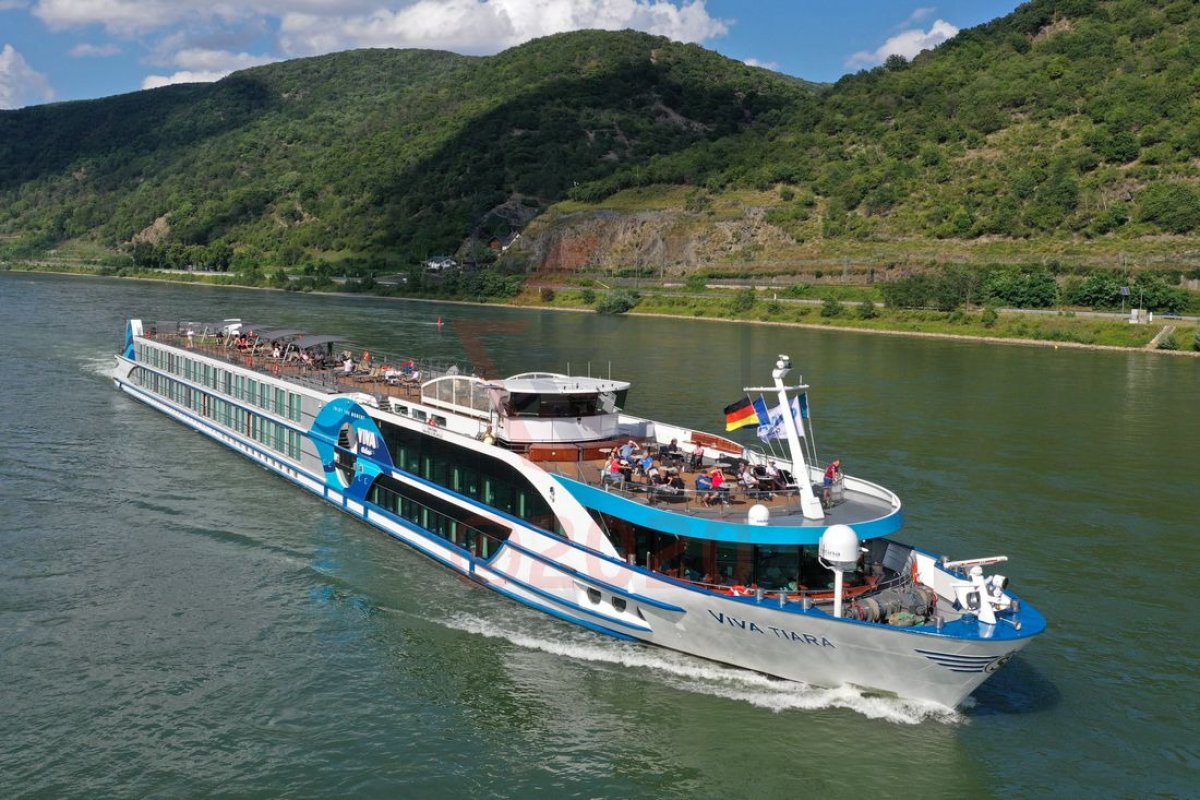 Das Flusskreuzfahrtschiff VIVA TIARA im Schiffsportrait Das Flusskreuzfahrtschiff VIVA TIARA im Schiffsportrait