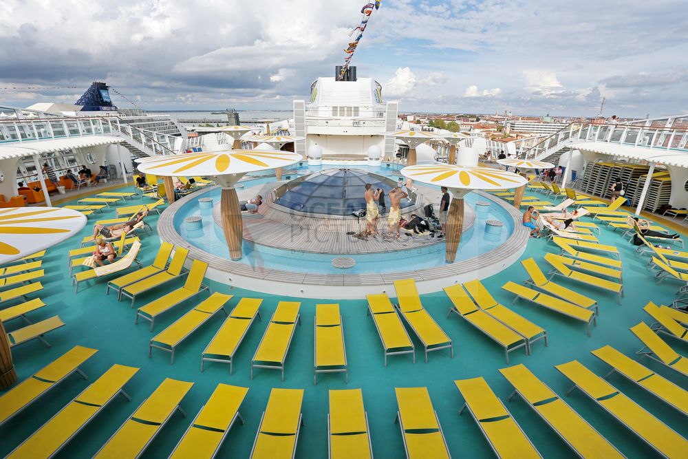 AIDAbella Sonnendecks