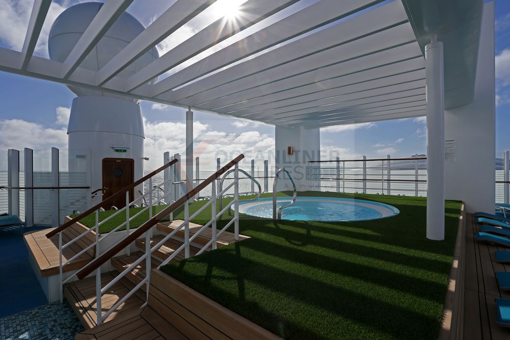 AIDAprima Whirlpool auf FKK Deck AIDAprima Whirlpool auf FKK Deck