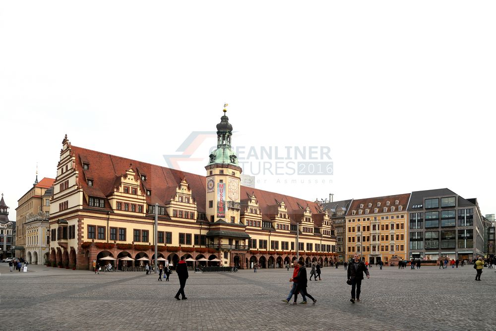 Altes Rathaus und Marktplatz in Leipzig