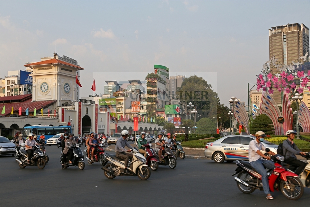 an der Markthalle von Saigon 02.02.2016