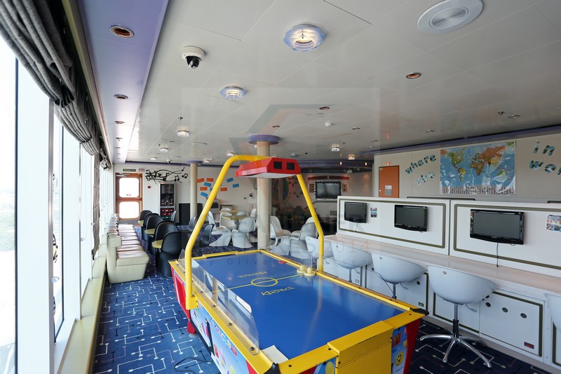 Apartment 16 MS Azura