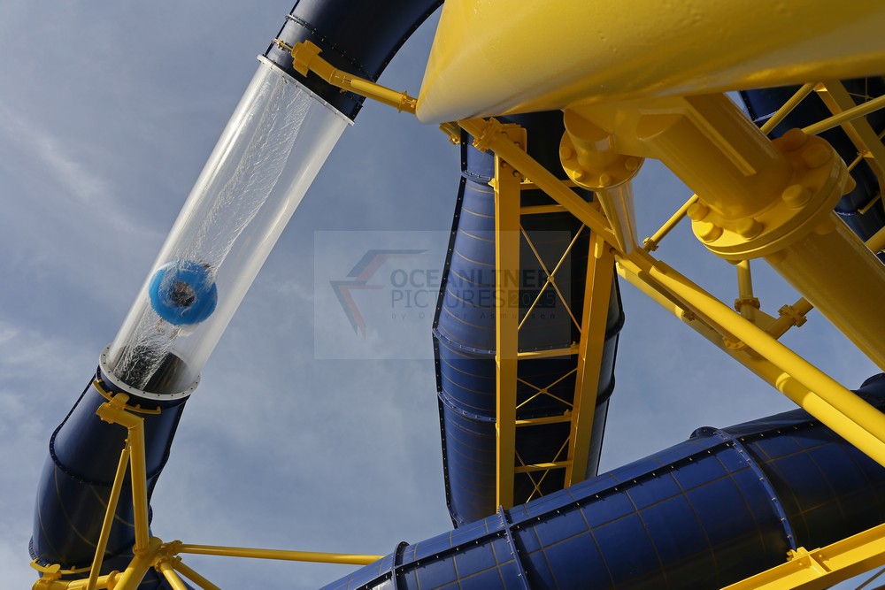 Aqua Racer Wasserrutsche offener Teil