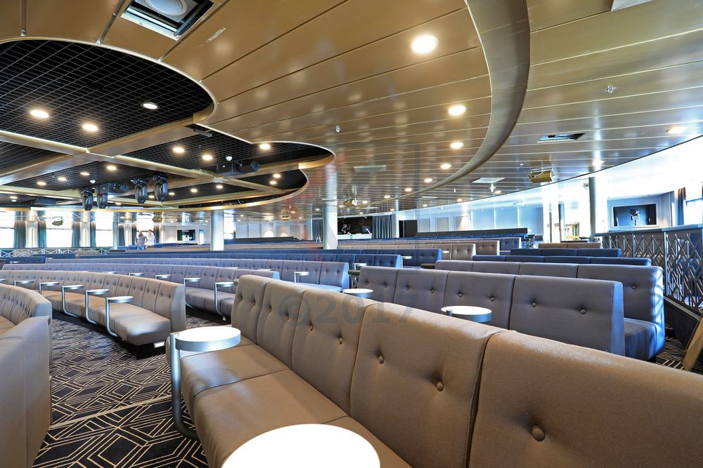 Atlantik Show Lounge MS Artania 28.11.2017