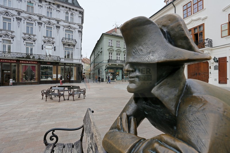 auf dem Marktplatz von Bratislava 02.04.2015