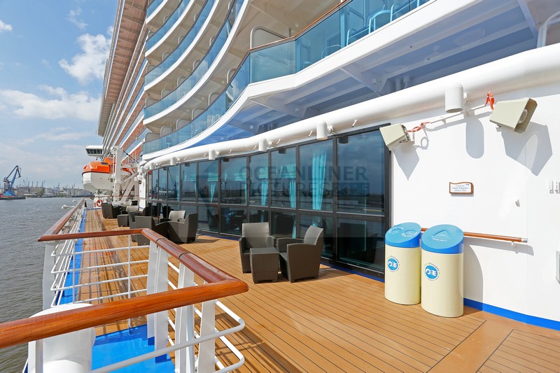 Außenbereich Regal Princess beim Atrium