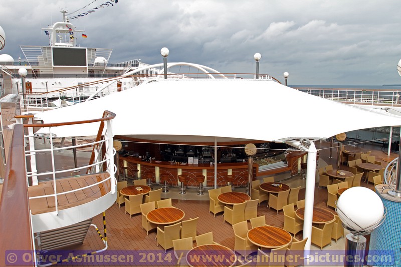 Aussendecks mit Sitzgelegenheiten MSC Poesia