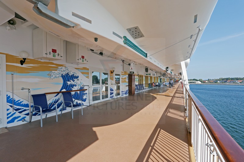 Aussenpromenade Norwegian Star
