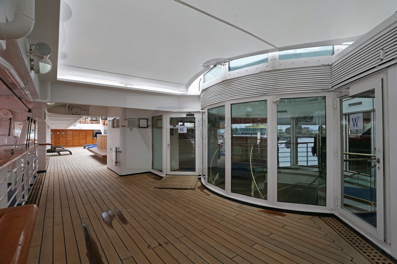 Bereich Atrium vom Sonnendeck aus gesehen MS Star Legend Bereich Atrium vom Sonnendeck aus gesehen MS Star Legend
