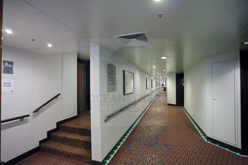 Bereich der ehemaligen Spinnaker Lounge Norwegian Star