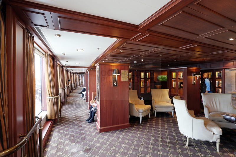 Bibliothek MS Marina