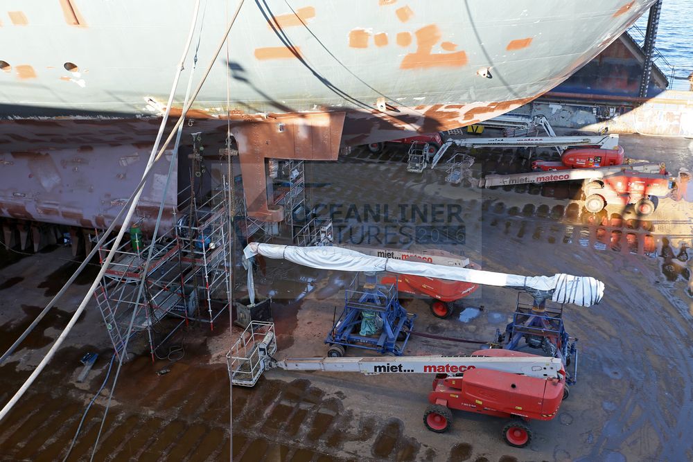 Black Watch mit gezogener Welle und abmontierten Ruderblättern 28.11.2016 Black Watch mit gezogener Welle und abmontierten Ruderblättern 28.11.2016