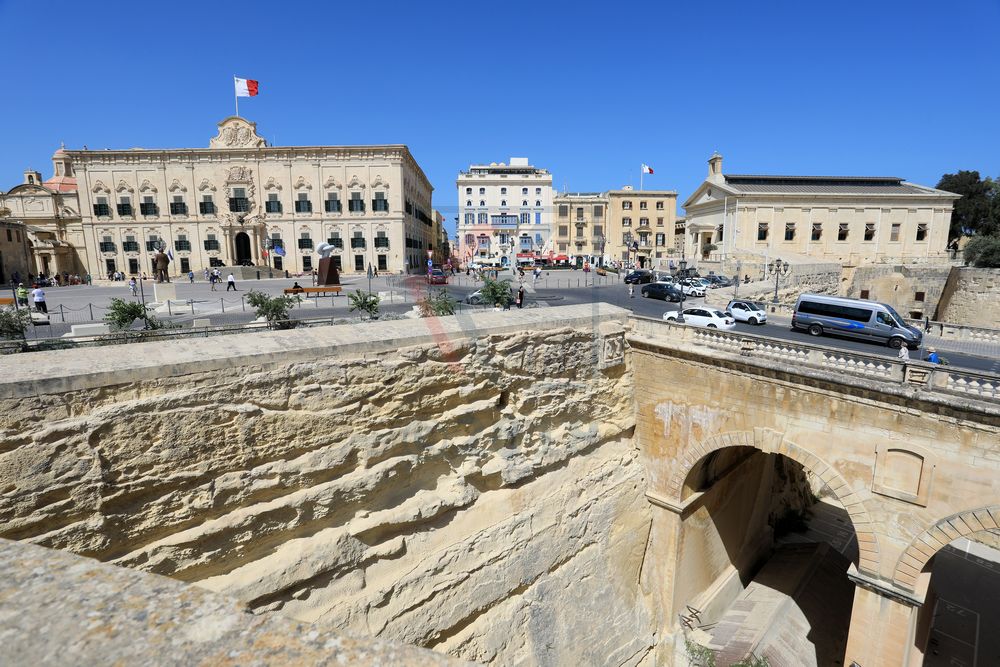 Blick auf den Castille Place in Valletta