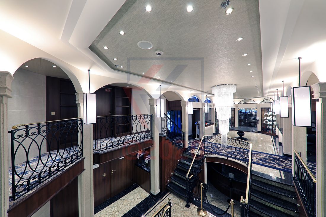 Blick auf Foyer und Rezeption MS Inspire