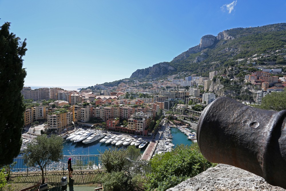 Blick auf port de Fontvieille in Monaco
