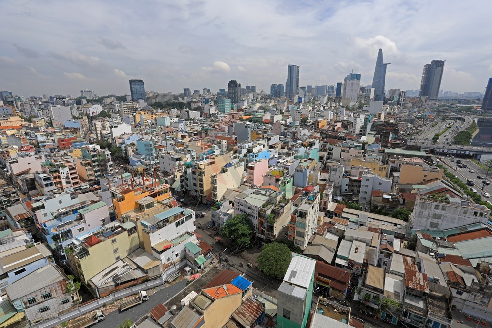 Blick auf Saigon von der Dachterrasse des Sunland Hotel