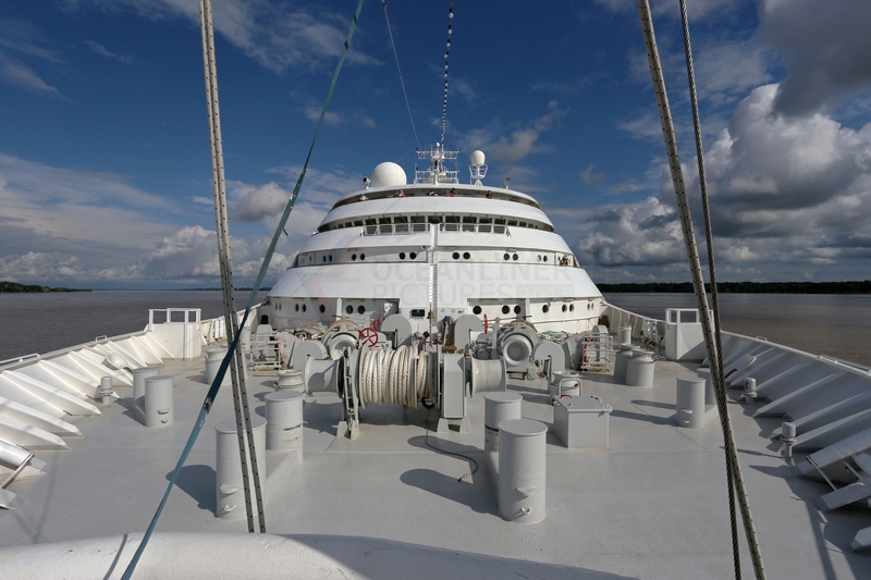 Blick vom Bug der Hamburg auf den Amazonas 06.01.2015 Blick vom Bug der Hamburg auf den Amazonas 06.01.2015