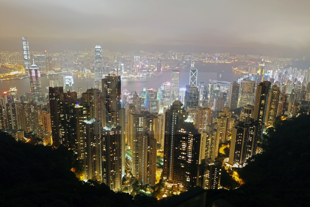 Blick vom Peak Tower in Hong Kong bei Nacht 10.02.2016