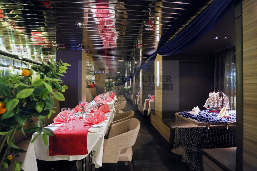 Bodega Bar MS Artania Bodega Bar MS Artania