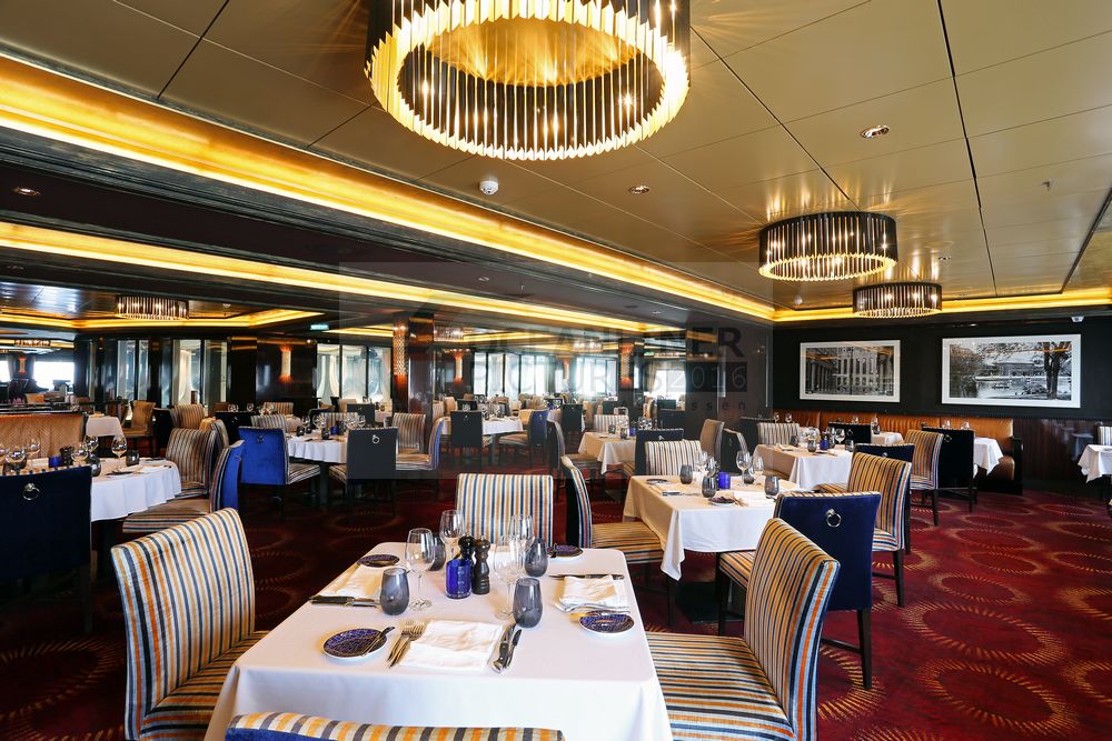 Cagney´s Steakhouse Norwegian Epic dinner set up