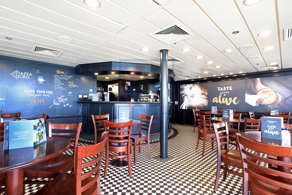 Cappuccinos Bar MS Columbus