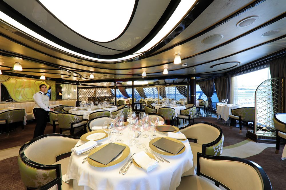 Chartreuse Restaurant Seven Seas Explorer
