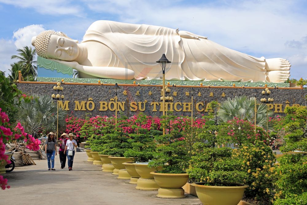 Chua Vinh Trang Temple My Tho, Vietnam