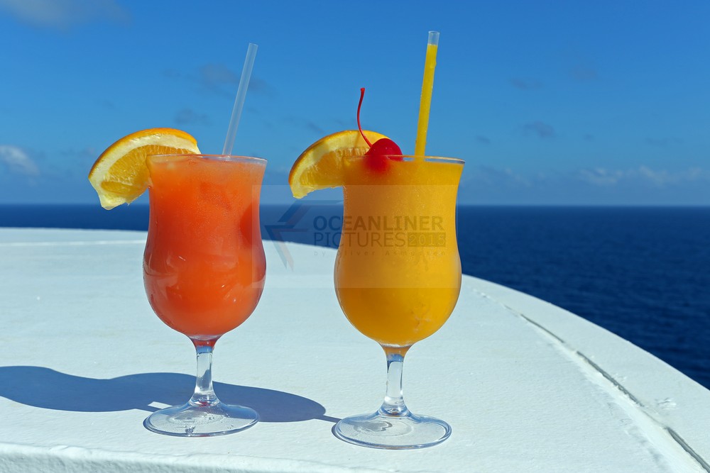Cocktails Independence of the Seas