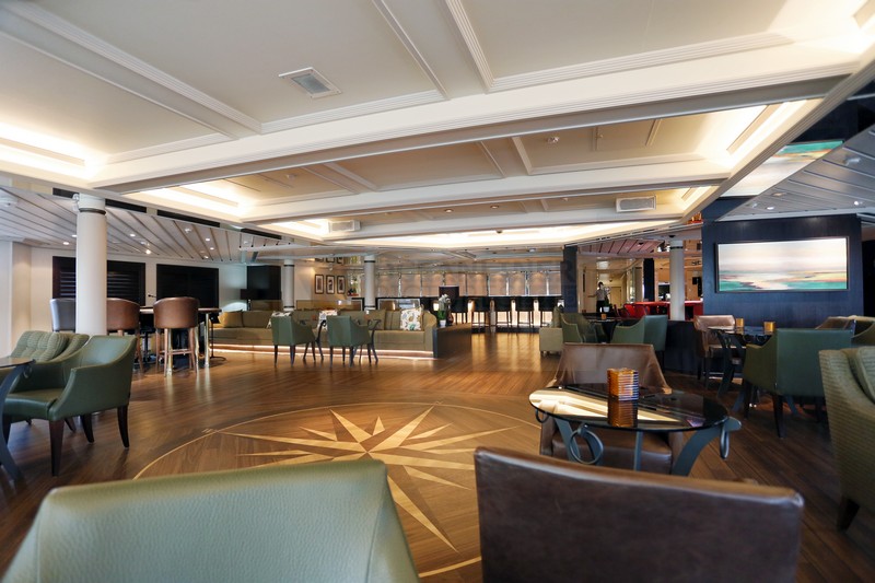 Compass Rose Lounge Tanzfläche MS Star Legend Compass Rose Lounge Tanzfläche MS Star Legend