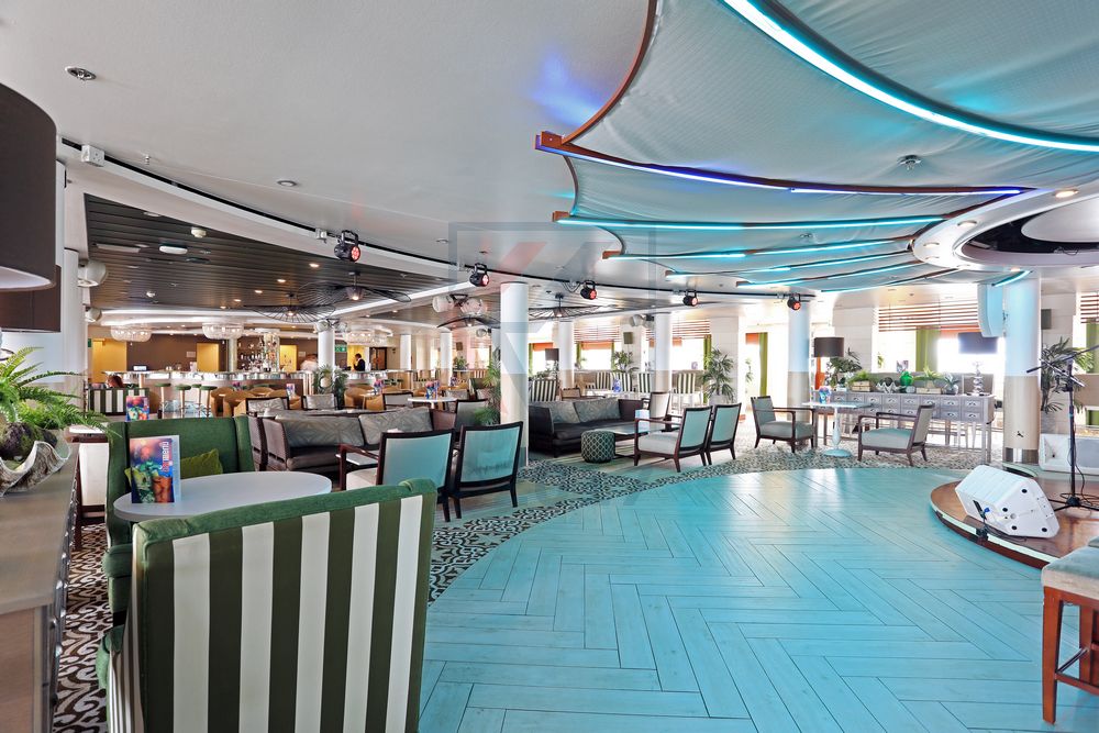 Connexions Lounge MS Columbus