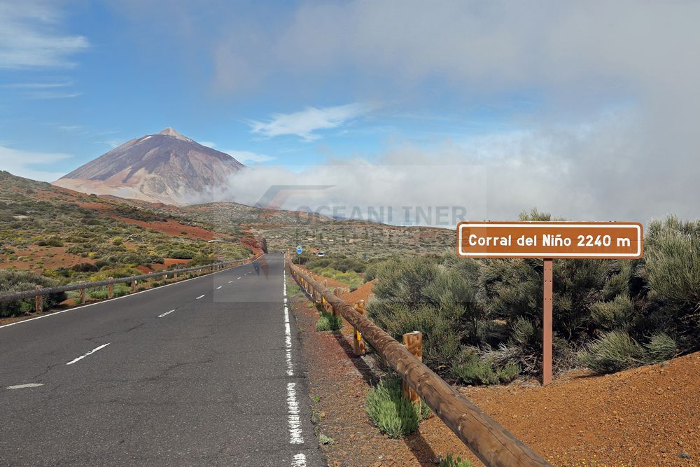 Corral del Nino und Pico del Teide auf Teneriffa Corral del Nino und Pico del Teide auf Teneriffa