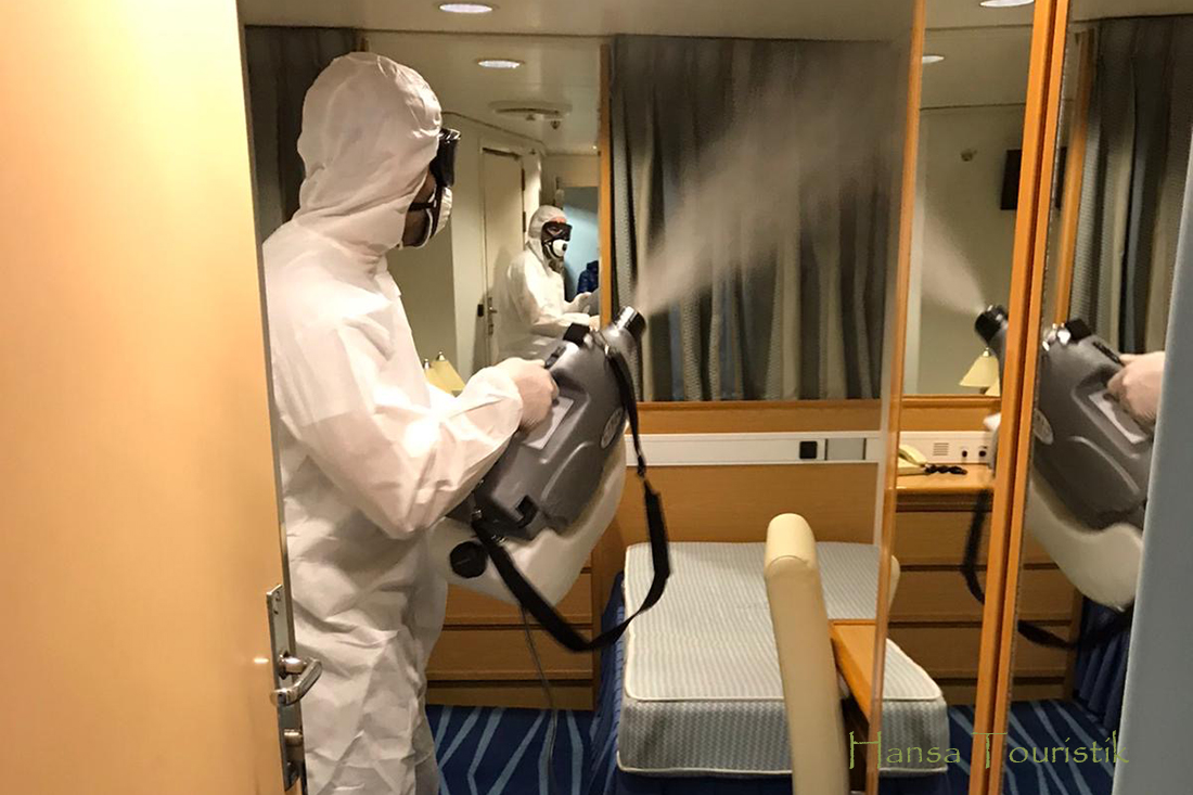 Desinfizierung der MS Ocean Majesty aufgrund von COVID-19-Pandemie