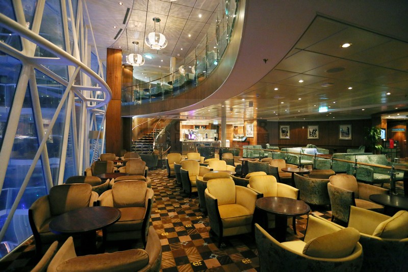 Diamond Club Allure of the Seas