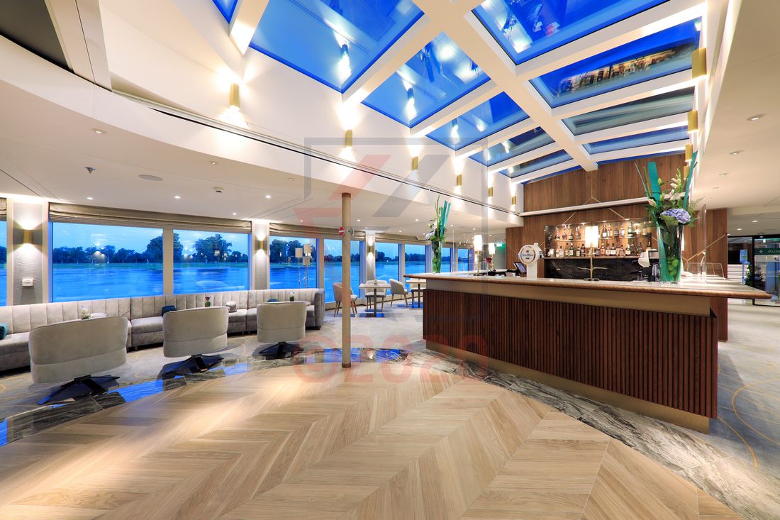 Die Tintoretto Lounge und Bar MS Lady Diletta