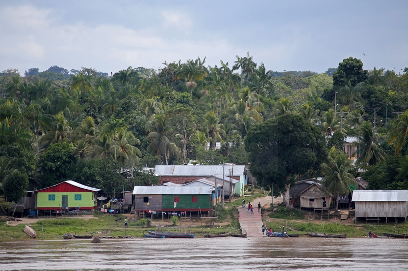 Dorf im Dschungel am Amazonas 06.01.2015 Dorf im Dschungel am Amazonas 06.01.2015
