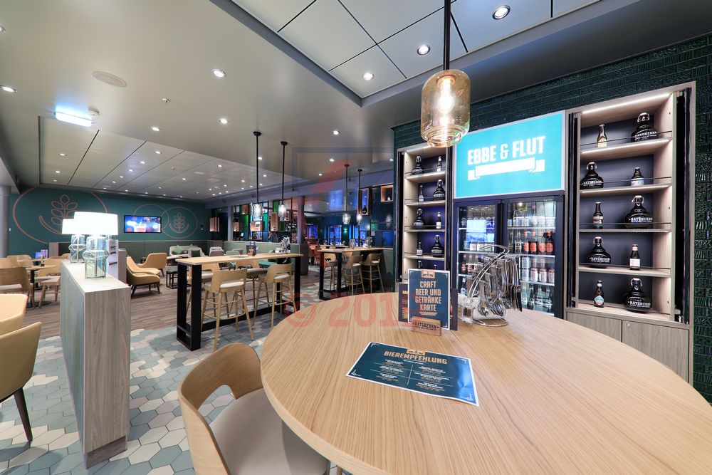 Ebbe und Flut Bier Bar neue Mein Schiff 2
