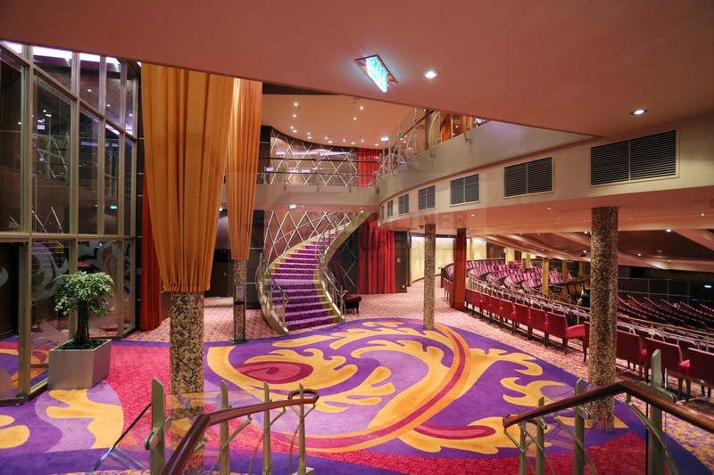 Eingangsbereich Amber Theater Allure of the Seas