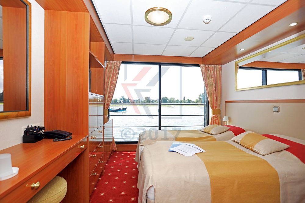 Elegant Lady Kabine 201 mit französischem Balkon Elegant Lady Kabine 201 mit französischem Balkon