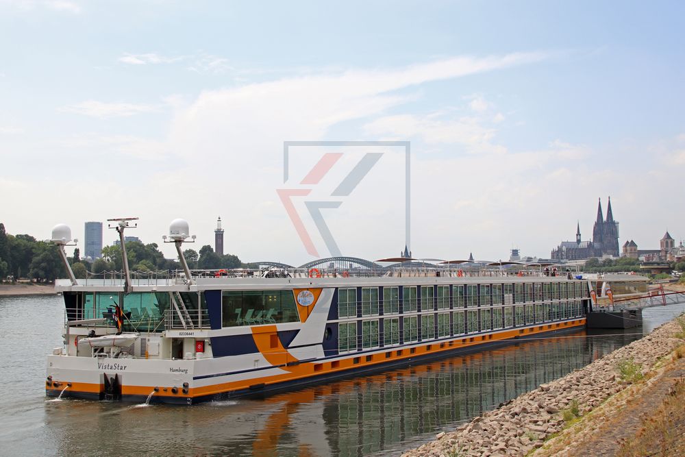 Flusskreuzfahrtschiff Vista Star in Köln