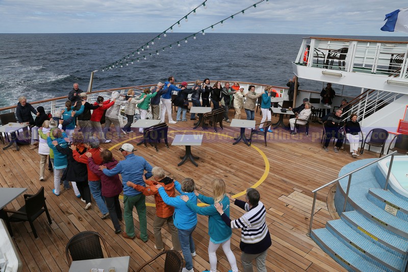 Fruehschoppen an Bord der Ocean Majesty Fruehschoppen an Bord der Ocean Majesty