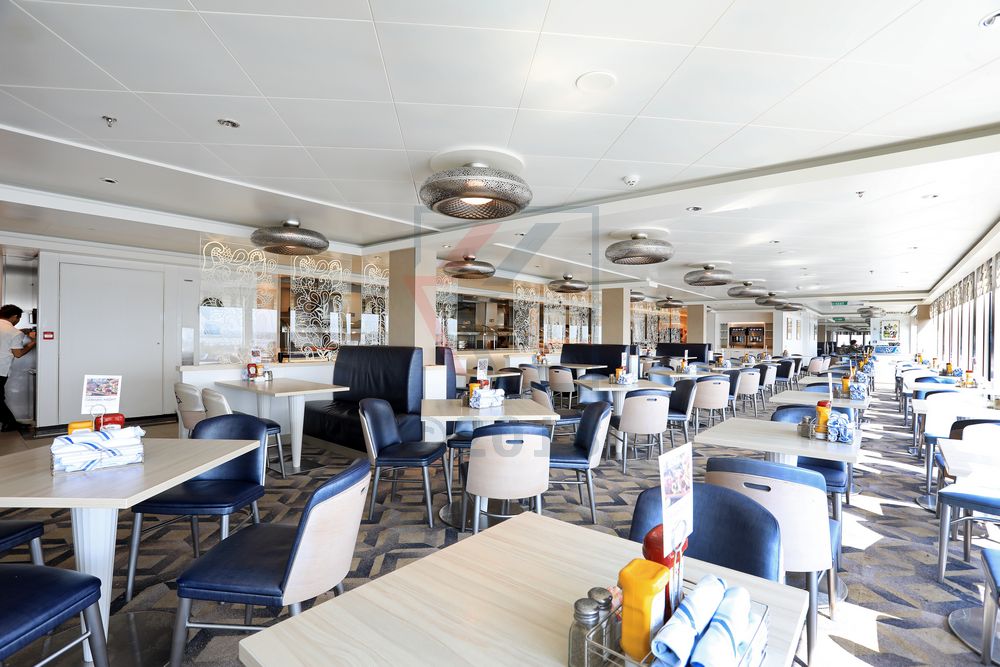 Garden Café, Buffet Restaurant Norwegian Breakaway