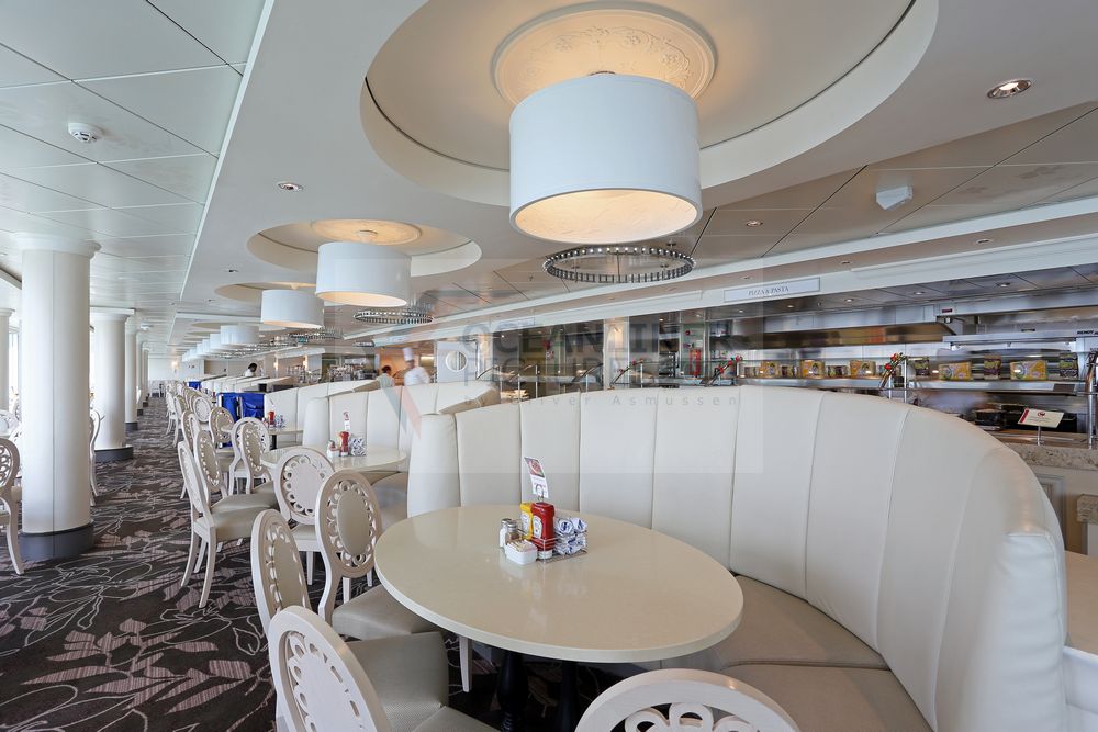 Garden Café Norwegian Epic