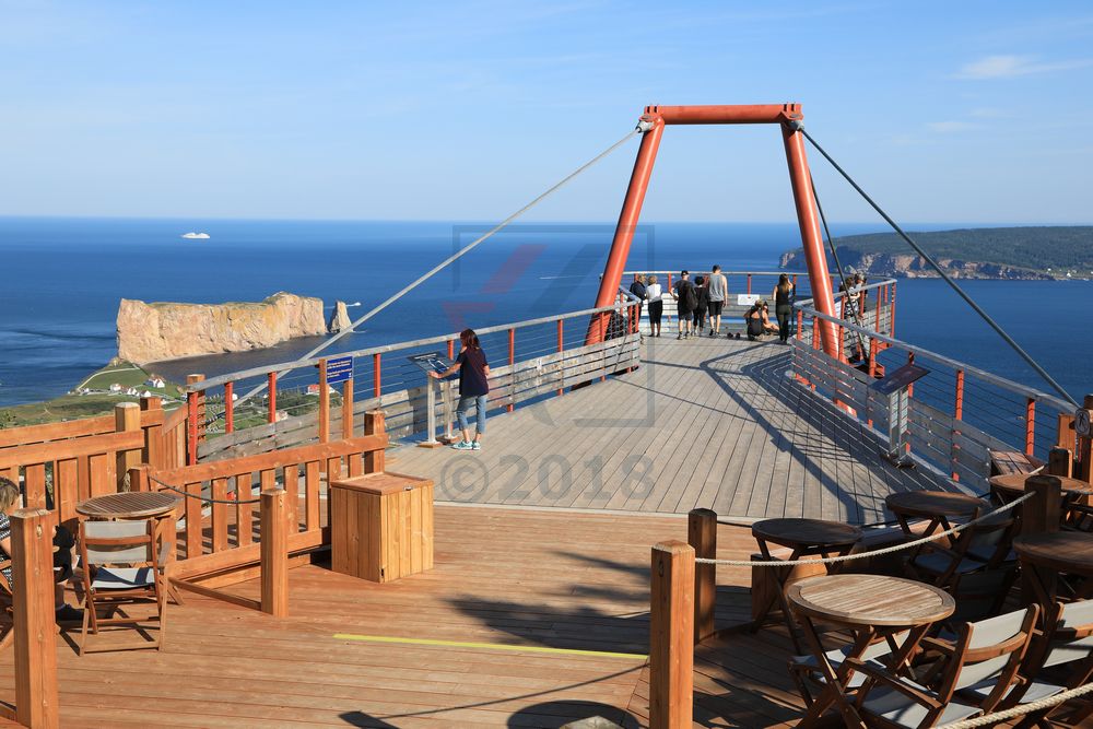 Geoparc Glass Platform, Perce, Kanada Geoparc Glass Platform, Perce, Kanada