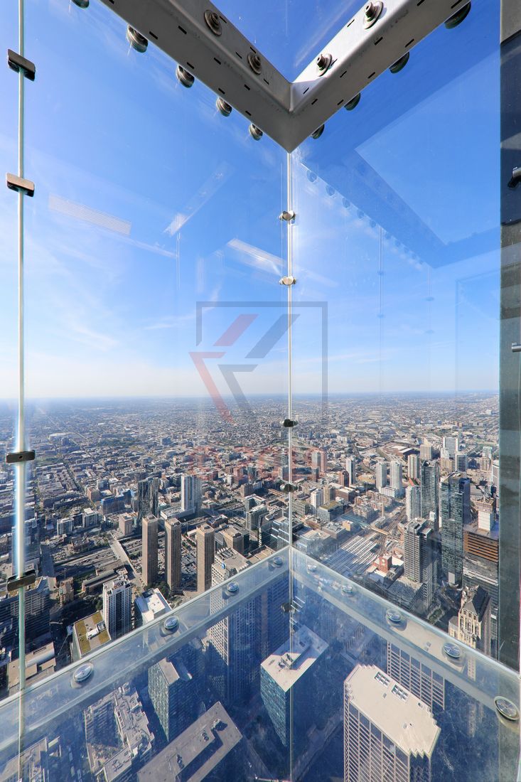 Glasbalkon Willis Tower Chicago in 412m Höhe