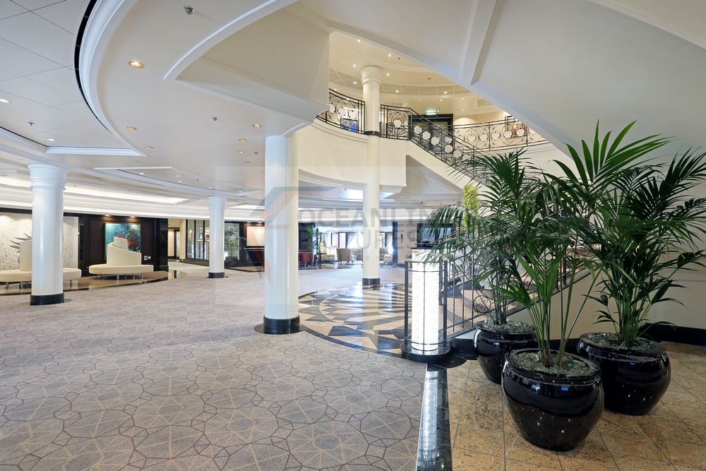Grand Foyer MS Riviera Grand Foyer MS Riviera